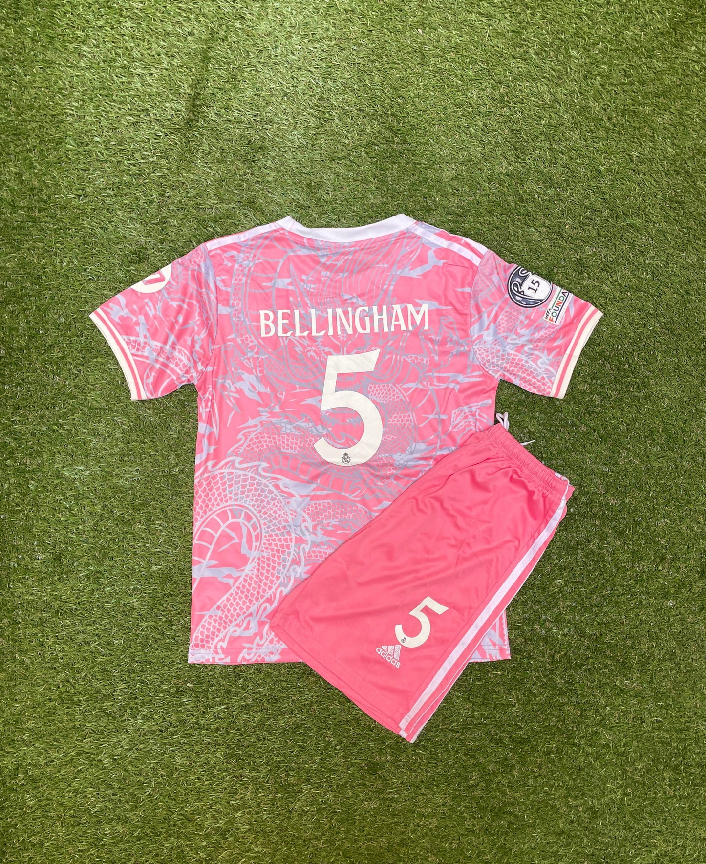 Camiseta Real Madrid Edición Dragón